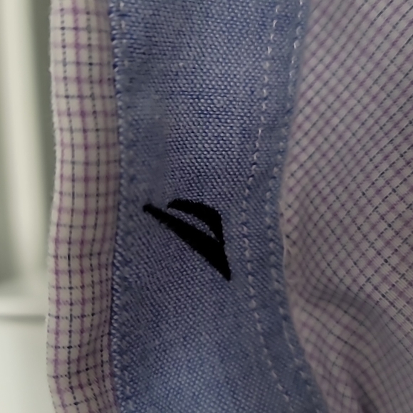 Men's Nautica Slim Fit casual button down shirt. - Picture 8 of 10